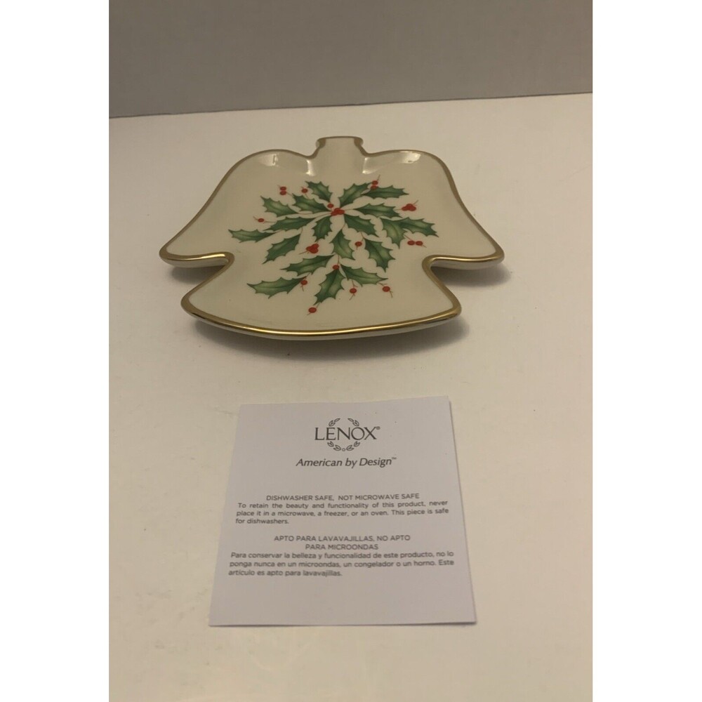 Lenox Hosting the Holidays Angel Party Plate - Holly, Angel, Christmas